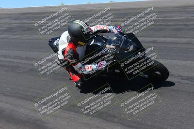 media/Apr-14-2024-SoCal Trackdays (Sun) [[70f97d3d4f]]/6-Bowl (1030am)/